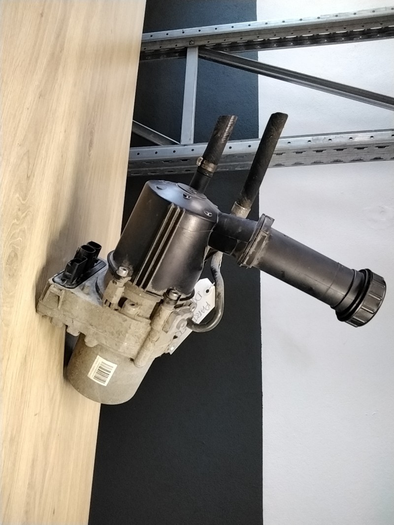 Pompe de direction PEUGEOT PARTNER 2 PHASE 2 Diesel - 1