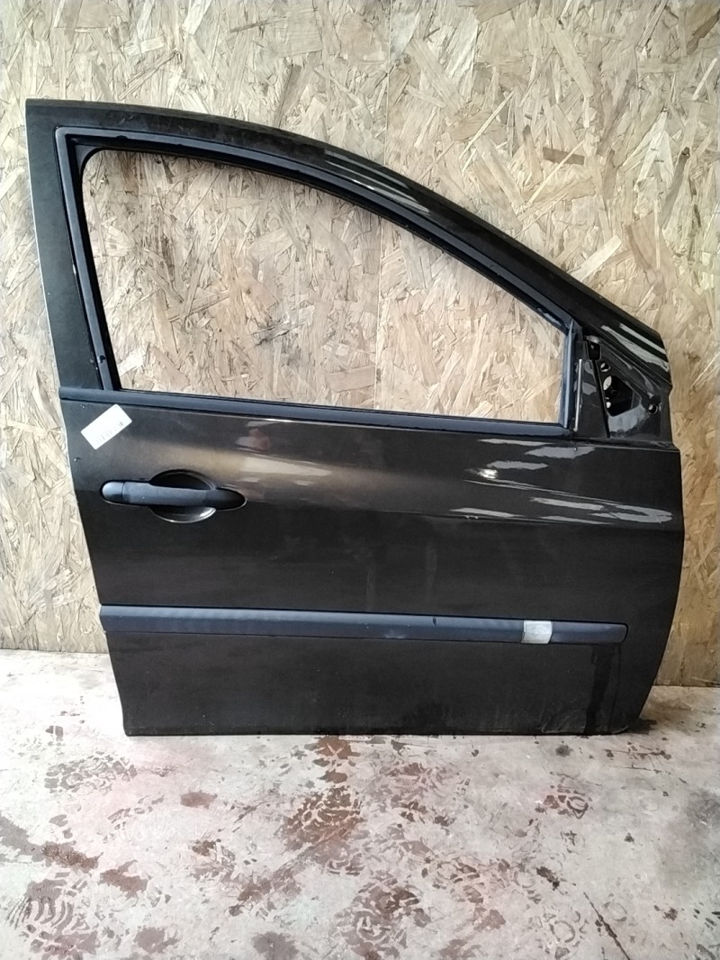 Porte avant droit RENAULT CLIO 3 PHASE 1 Diesel - 1