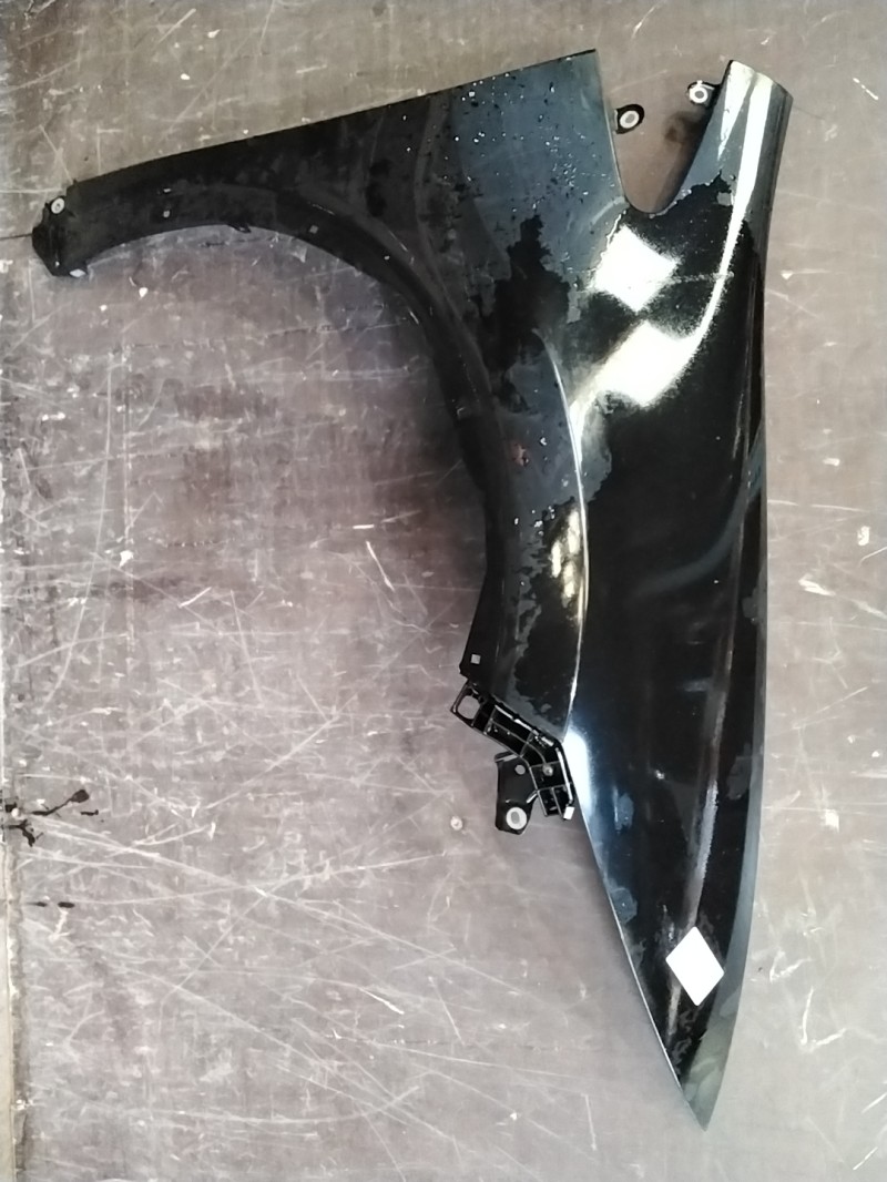Aile avant droit HONDA CIVIC 8 PHASE 1 Essence - 1