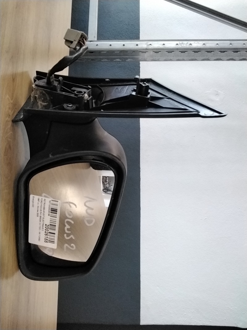 Retroviseur droit FORD FOCUS 2 PHASE 1 BREAK Diesel - 1