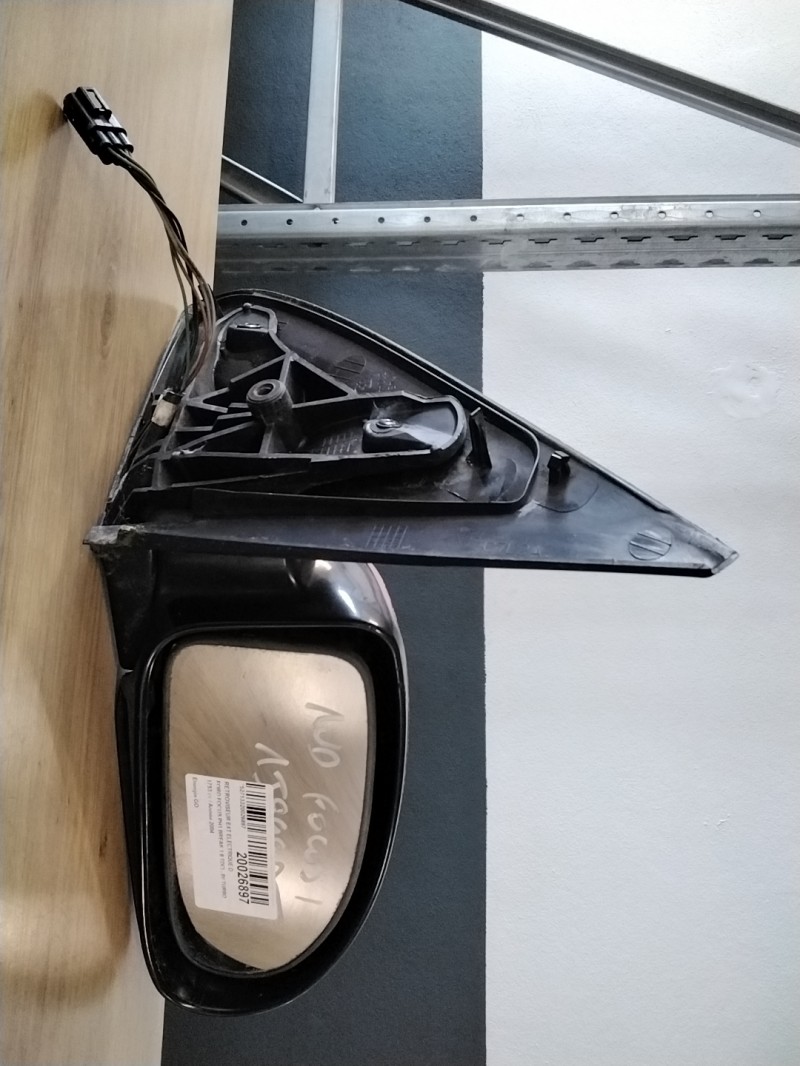 Retroviseur droit FORD FOCUS 1 BREAK Diesel - 1