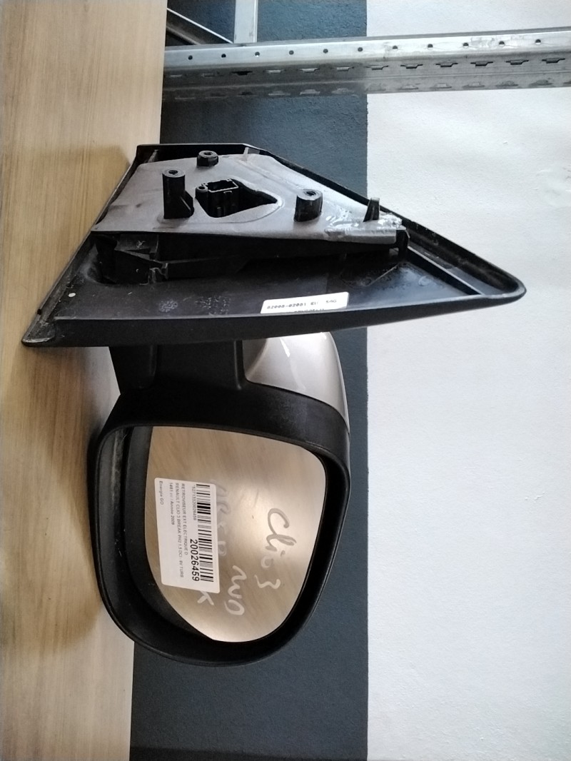 Retroviseur droit RENAULT CLIO 3 PHASE 1 BREAK Diesel - 1
