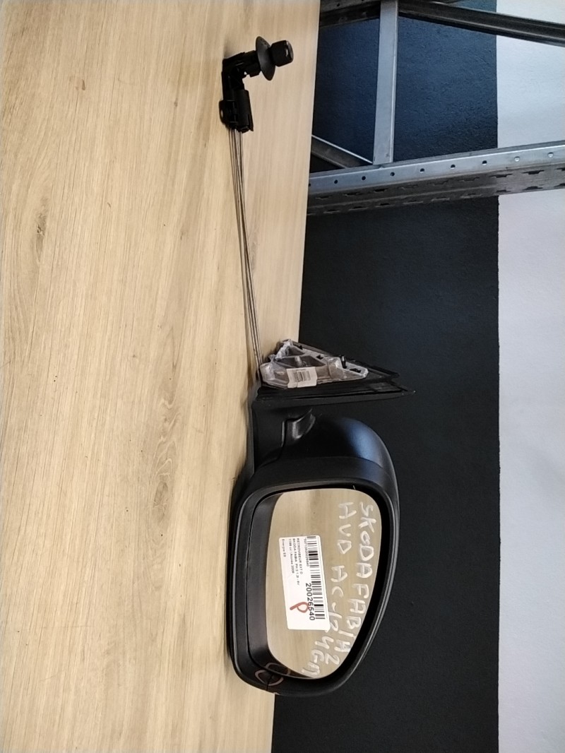 Retroviseur droit SKODA FABIA 2 PHASE 1 Essence - 1