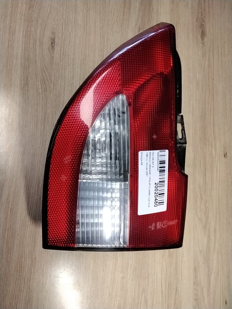 Feu arriere secondaire droit (feux) RENAULT MEGANE 1 PHASE 2 Essence - 1