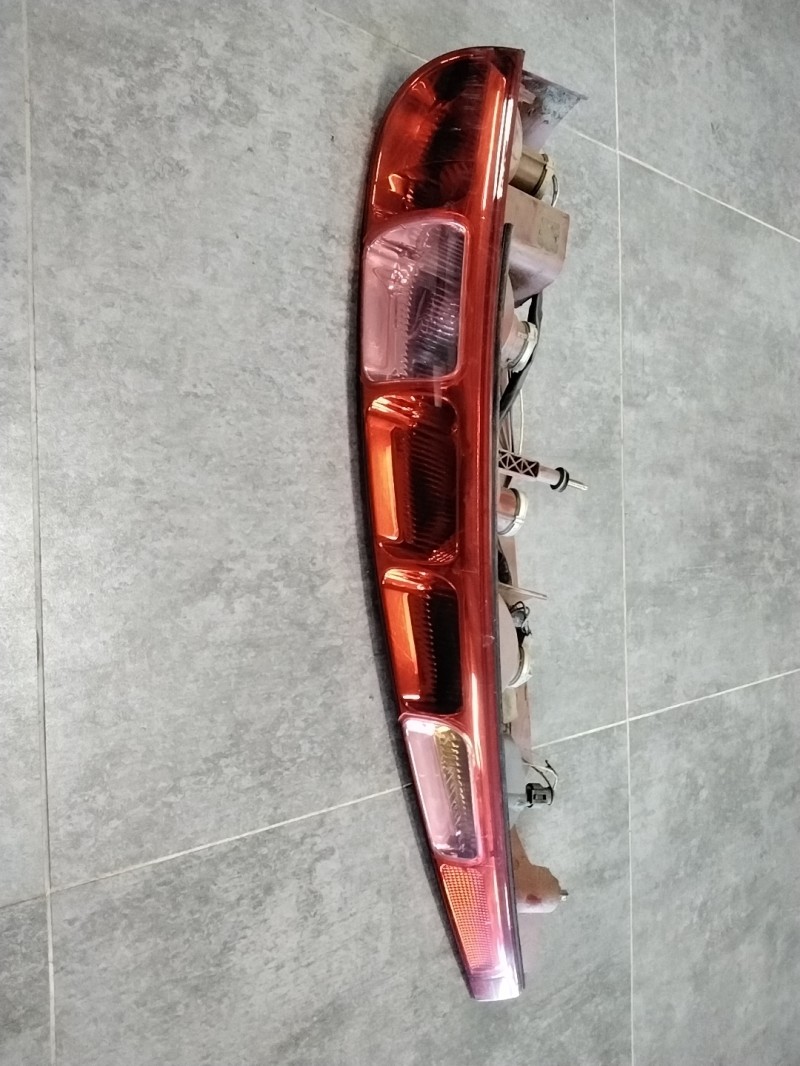 Feu arriere principal gauche (feux) CITROEN C8 Diesel - 1