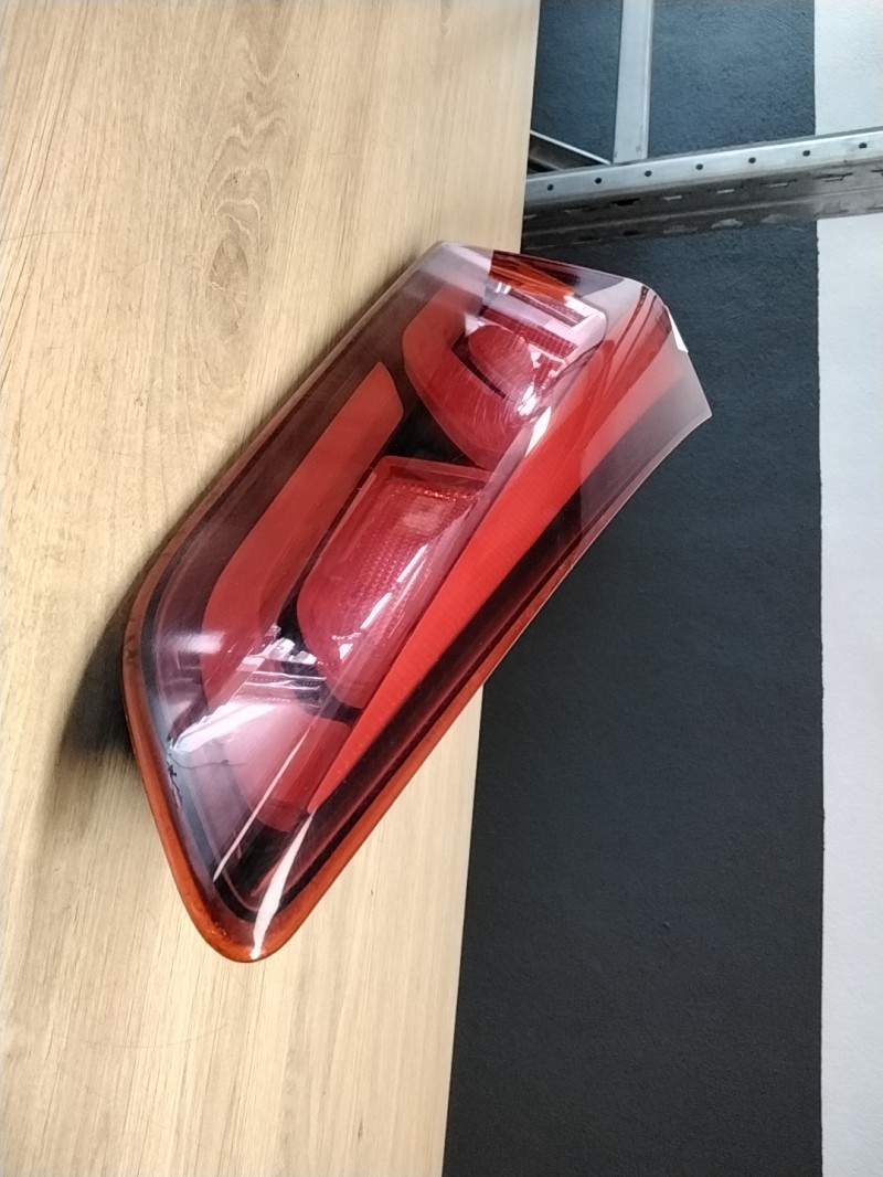 Feu arriere secondaire gauche (feux) HYUNDAI I 20 2 PHASE 1 Essence - 1