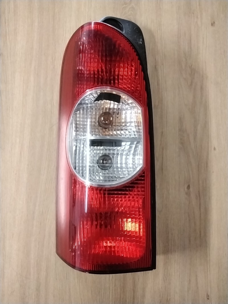 Feu arriere principal gauche (feux) RENAULT MASTER 2 PHASE 3 Diesel - 1