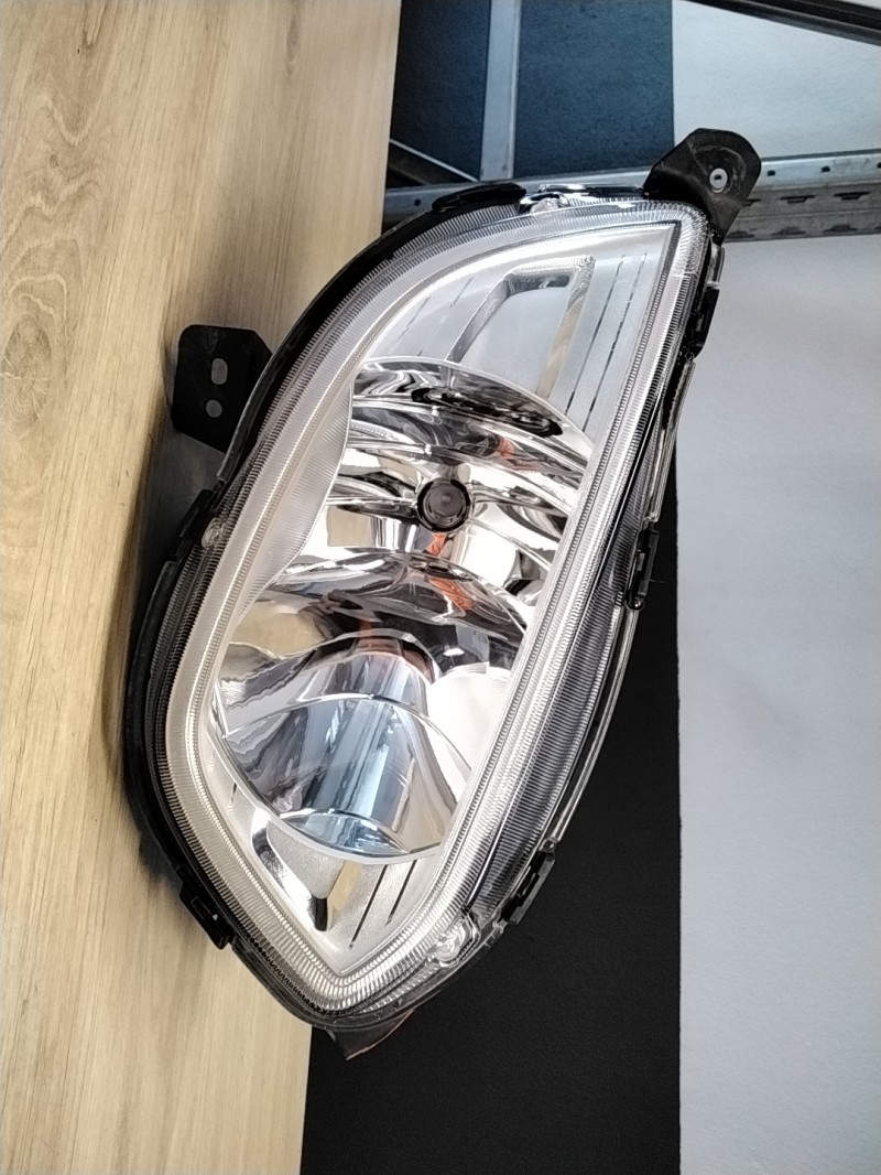 Anti brouillard droit (feux) OPEL KARL Essence - 1