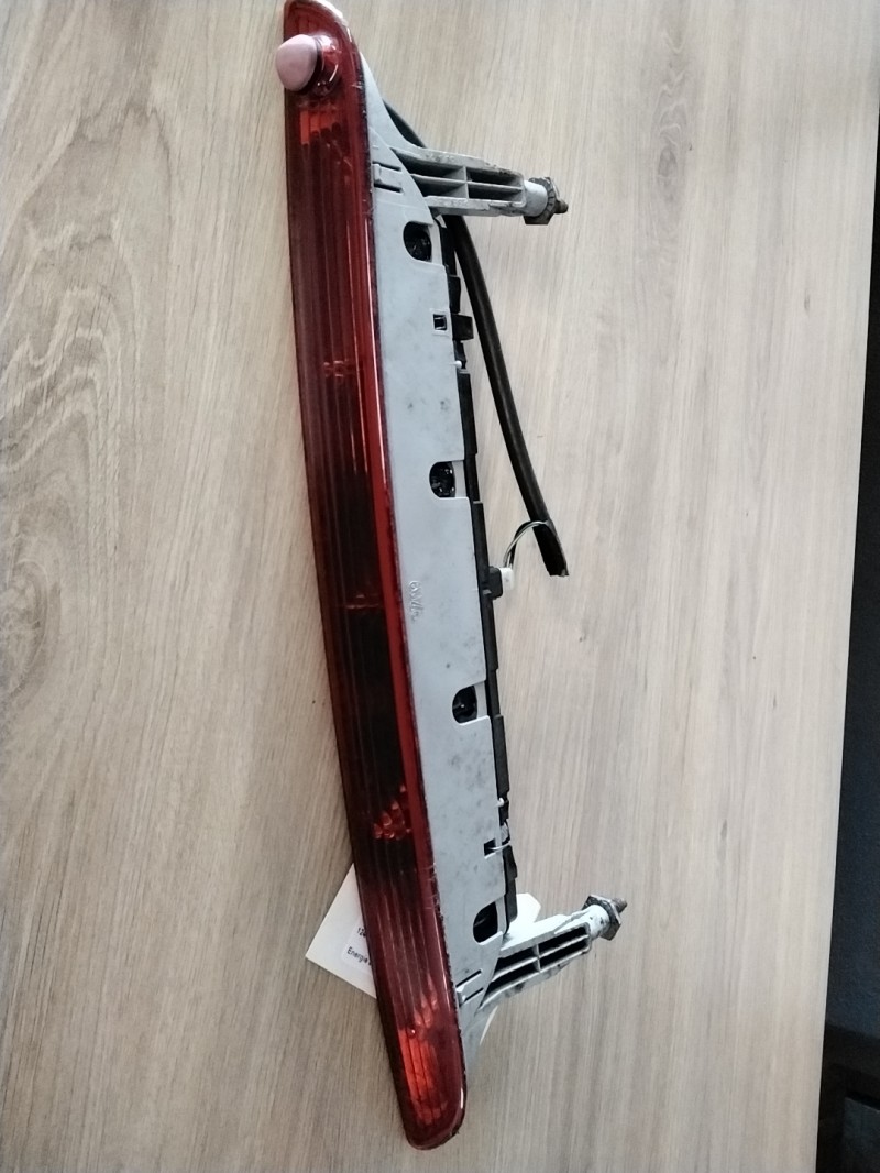 Feu arriere stop central OPEL AGILA B Essence - 1