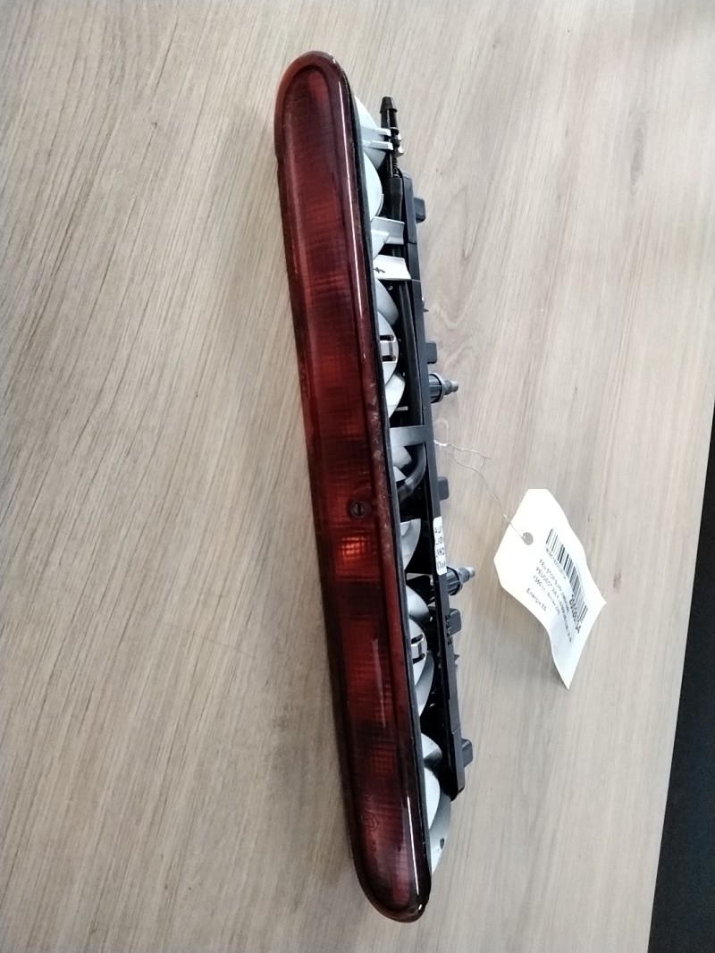 Feu arriere stop central PEUGEOT 206+ Essence - 1