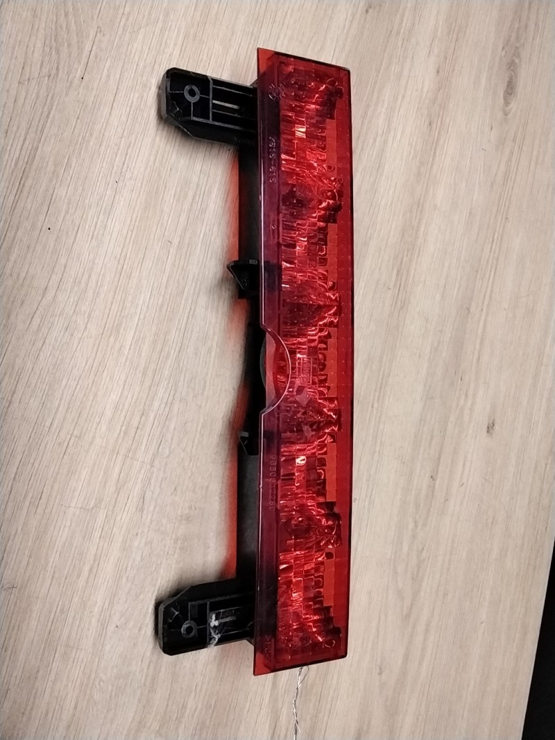 Feu arriere stop central CITROEN C4 1 PHASE 1 COUPE Diesel - 1