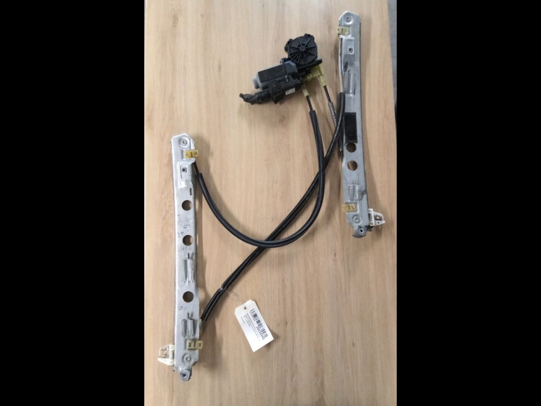 Leve vitre electrique avant gauche RENAULT  Diesel - 1