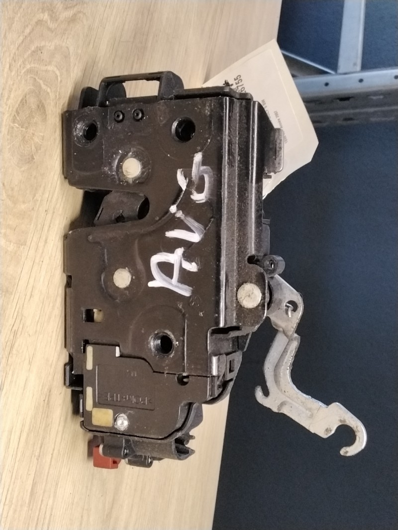 Serrure avant gauche VOLKSWAGEN GOLF 5 BREAK Diesel - 1