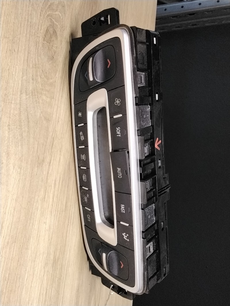 Commande chauffage RENAULT GRAND SCENIC 3 PHASE 3 Diesel - 1