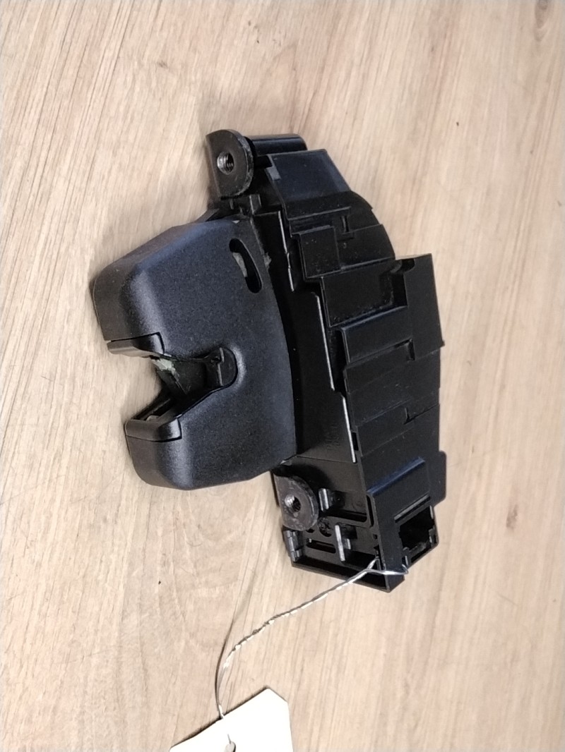 Serrure de coffre CITROEN C3 PICASSO PHASE 1 Diesel - 1