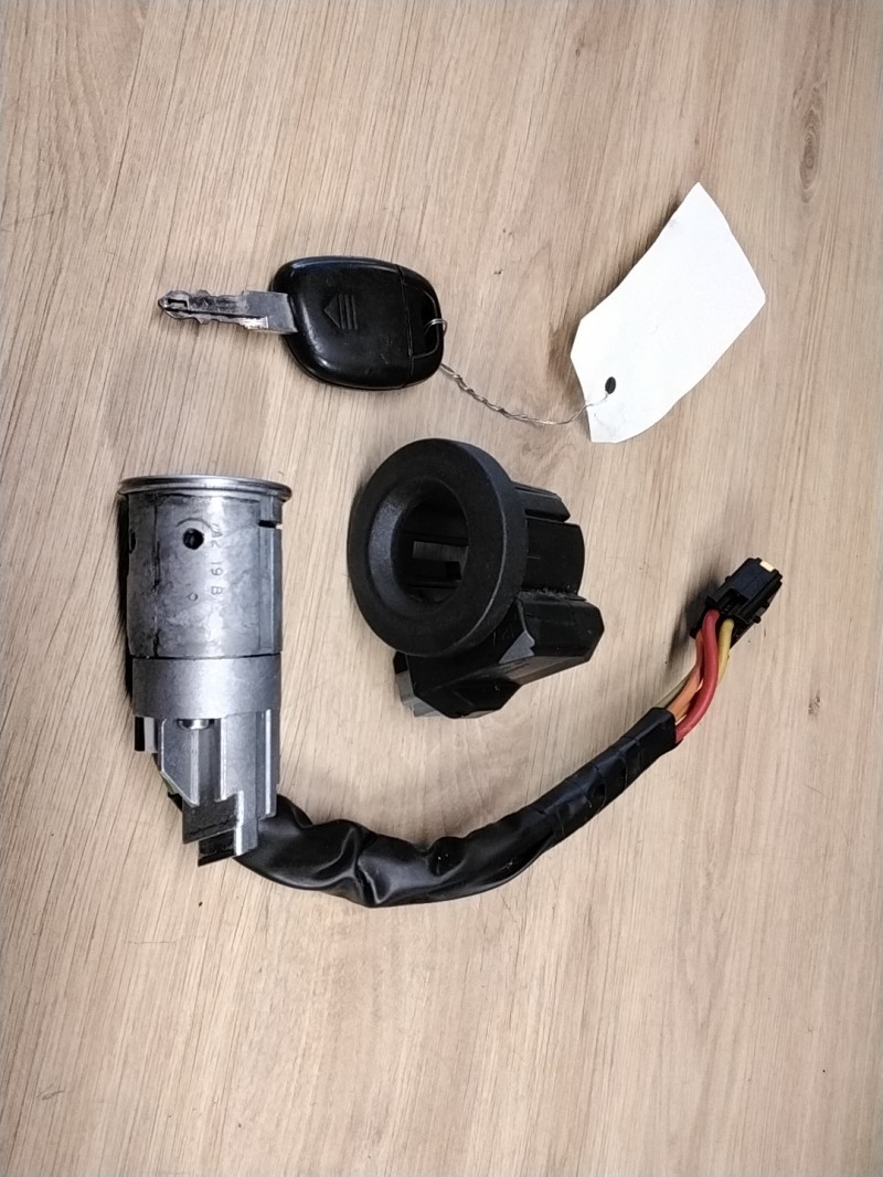 Neiman RENAULT CLIO 2 CAMPUS PHASE 1 Diesel - 1