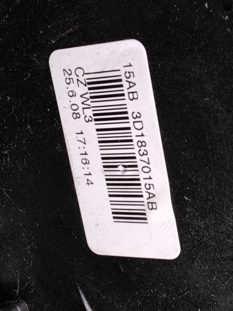 Serrure avant gauche VOLKSWAGEN GOLF 5 Essence - 1