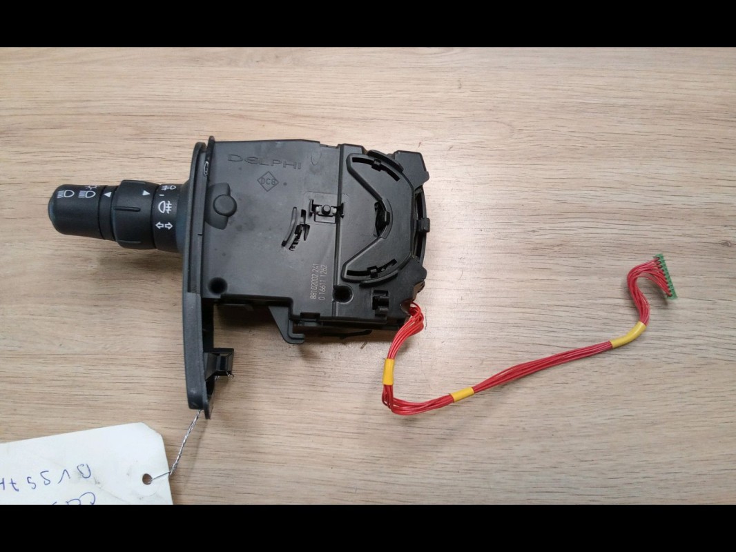 Commodo phare RENAULT CLIO 3 PHASE 2 Essence - 1