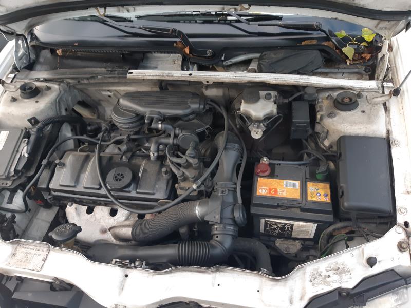 Image Feu arriere principal gauche (feux) - PEUGEOT 106