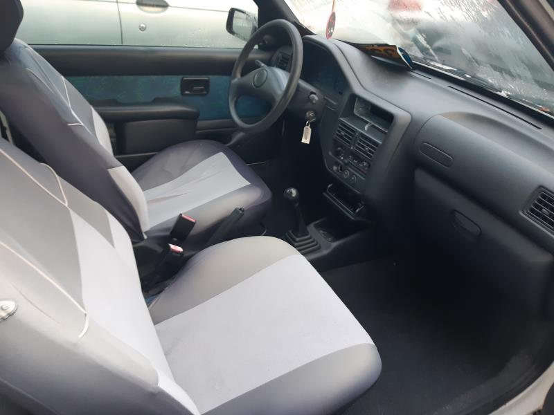 Image Feu arriere principal gauche (feux) - PEUGEOT 106