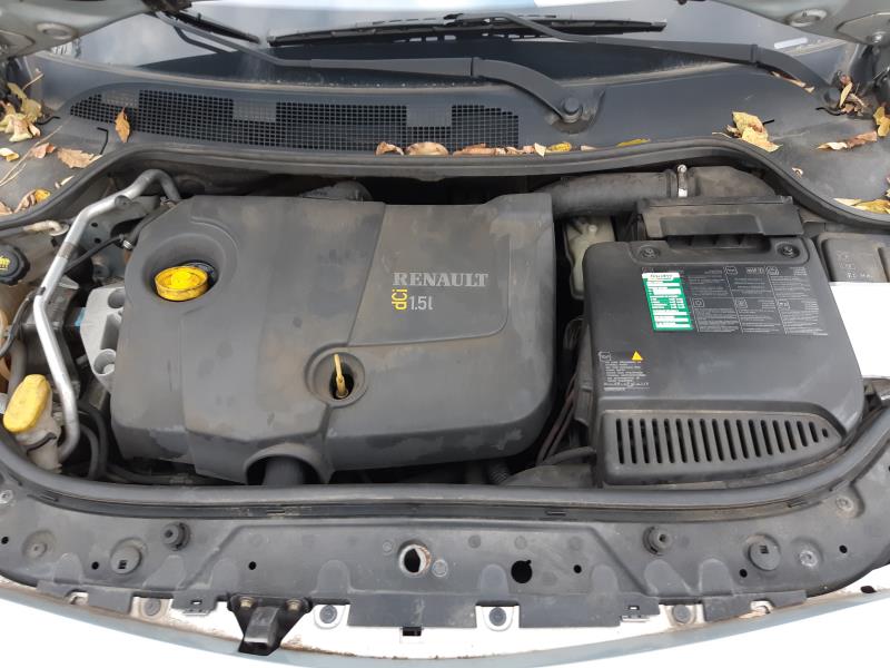 Image Feu arriere principal droit (feux) - RENAULT MEGANE 2