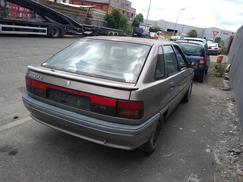 Image Feu arriere principal droit (feux) - RENAULT R21