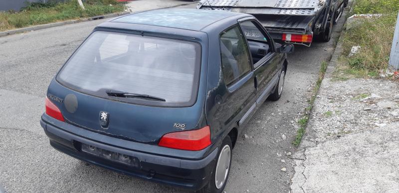 Image Feu arriere principal gauche (feux) - PEUGEOT 106