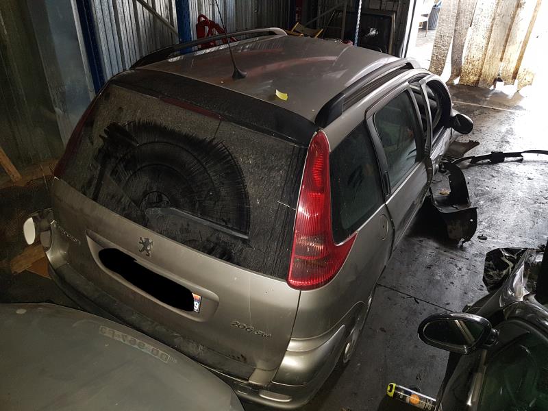 Image Feu arriere principal gauche (feux) - PEUGEOT 206