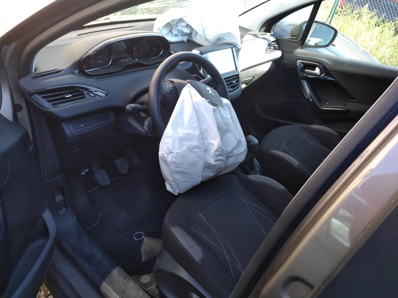 Image Compteur - PEUGEOT 208 1