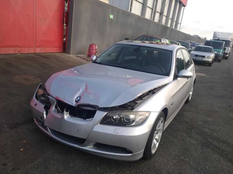 Image Feu arriere secondaire gauche (feux) - BMW SERIE 3 E90