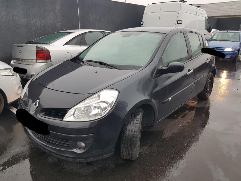 Image Ceinture arriere gauche - RENAULT CLIO 3