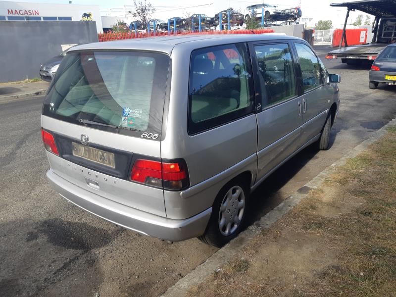 Image Feu arriere secondaire gauche (feux) - PEUGEOT 806