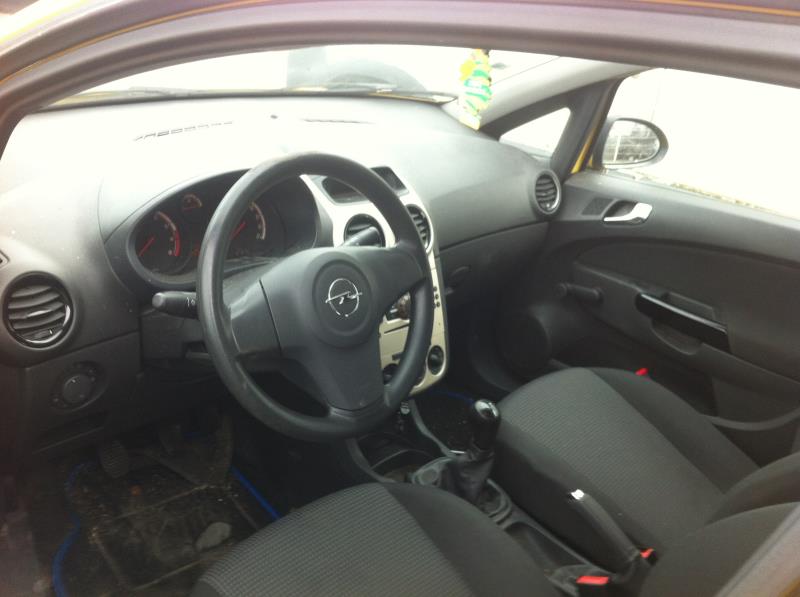 Image Neiman - OPEL CORSA D