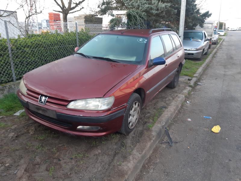 Image Feu arriere secondaire droit (feux) - PEUGEOT 406