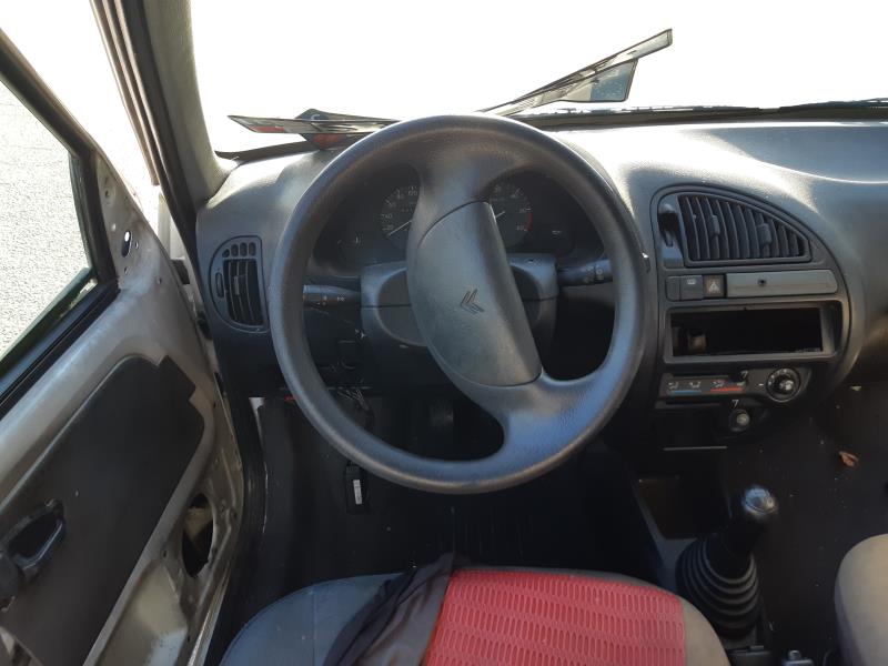 Image Feu arriere principal droit (feux) - CITROEN SAXO
