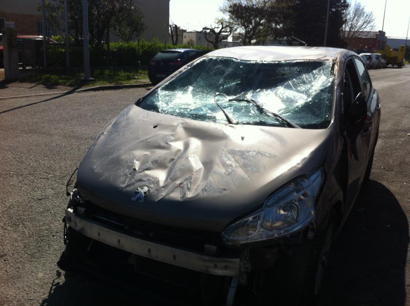 Image Fermeture centralisee arriere droit - PEUGEOT 208 1