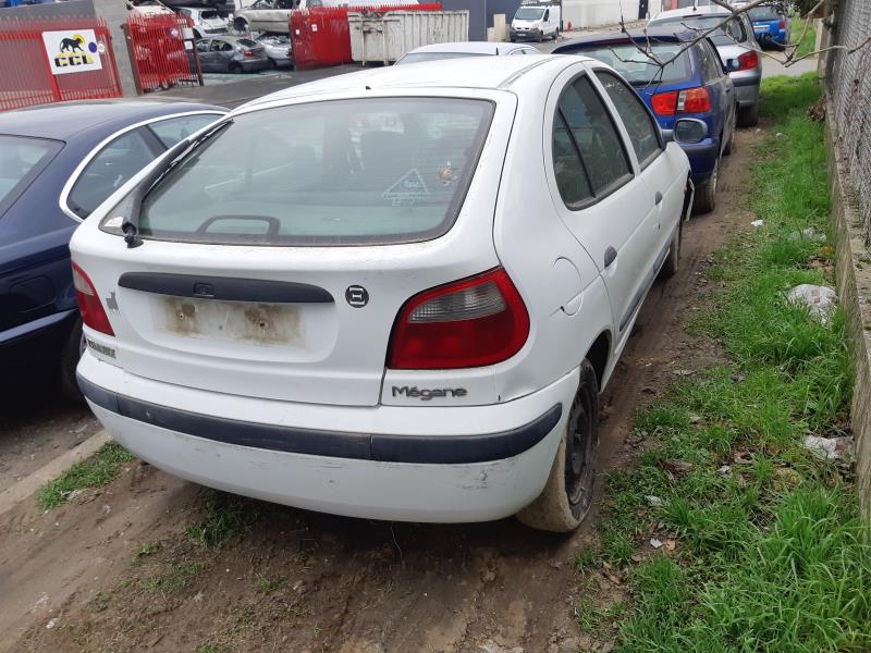 Image Feu arriere principal droit (feux) - RENAULT MEGANE 1