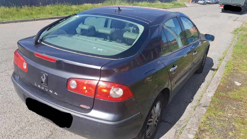Image Feu arriere secondaire droit (feux) - RENAULT LAGUNA 2