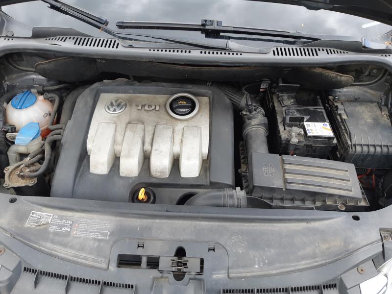 Image Volant - VOLKSWAGEN TOURAN 1