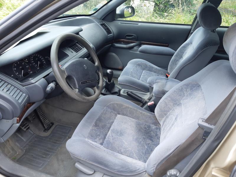 Image Retroviseur gauche - RENAULT SAFRANE