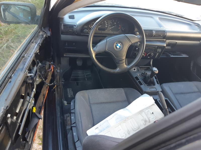 Image Platine feu arriere droit - BMW SERIE 3 E36