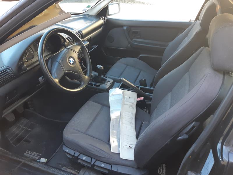 Image Platine feu arriere droit - BMW SERIE 3 E36