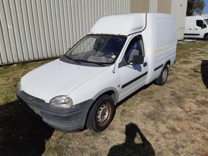 Image Optique avant principal gauche (feux)(phare) - OPEL COMBO B