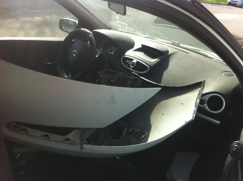 Image Platine feu arriere droit - RENAULT CLIO 3