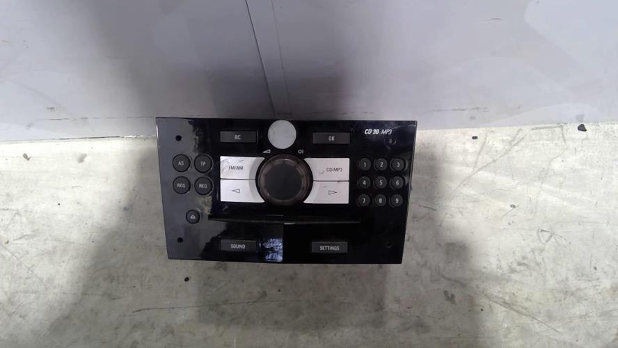 Image Autoradio d'origine - OPEL CORSA D