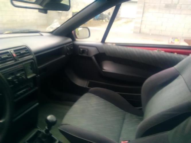 Image Attache ceinture avant gauche - OPEL CALIBRA