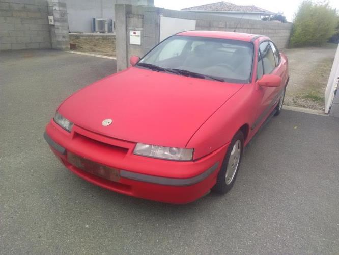Image Attache ceinture avant gauche - OPEL CALIBRA