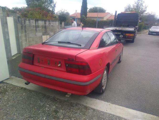 Image Attache ceinture avant gauche - OPEL CALIBRA