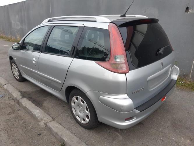 Image Feu arriere principal droit (feux) - PEUGEOT 206