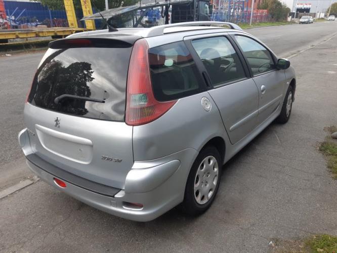 Image Feu arriere principal droit (feux) - PEUGEOT 206